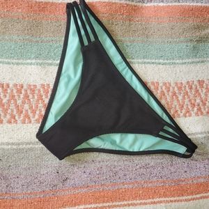 Shade & Shore Bikini Bottom/ Medium